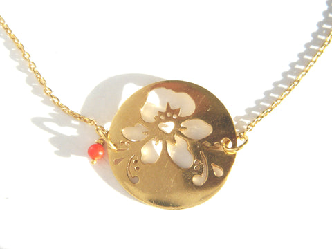 10.Flowerdisc bracelet